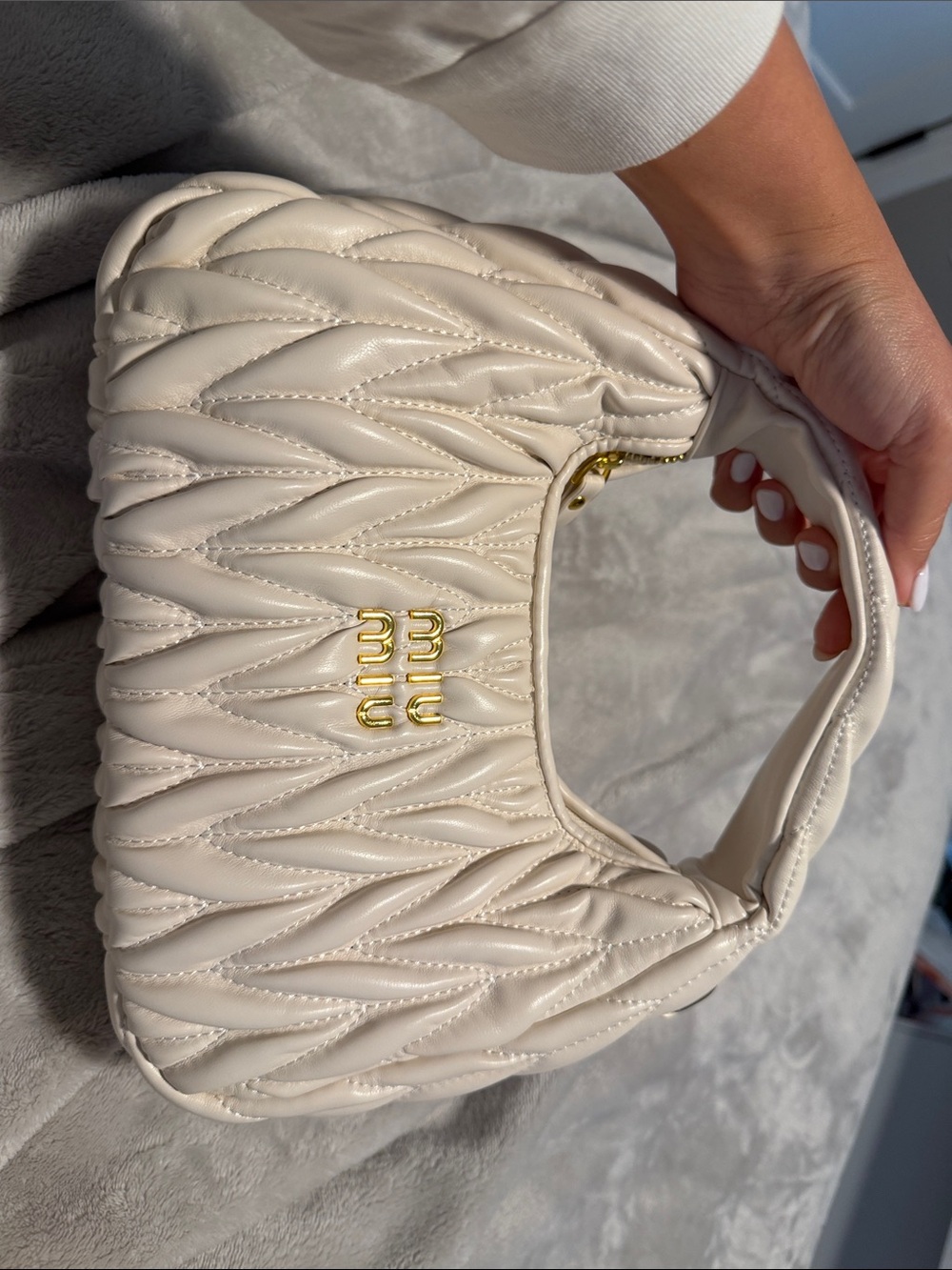 White leather hand bag